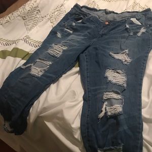 Destructed jeans